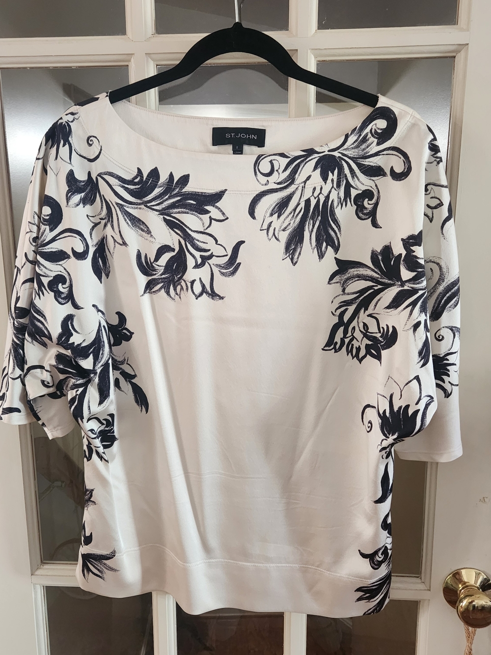 St. John White & Navy Floral Boatneck Top